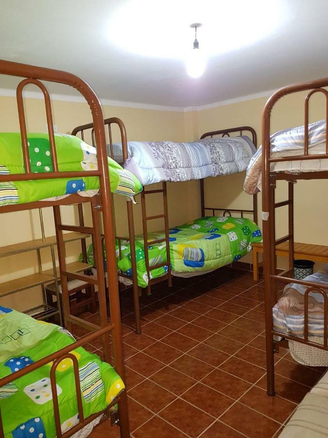 סוקרה Hostel Buen Descanso מראה חיצוני תמונה